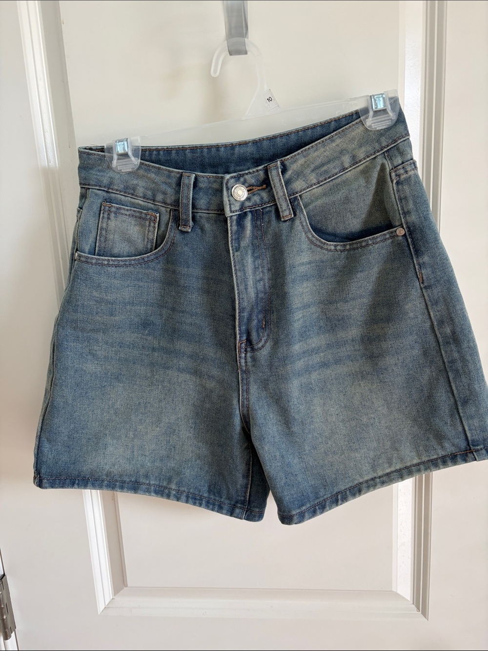 High-Rise Women's Denim Shorts in Washed Blue